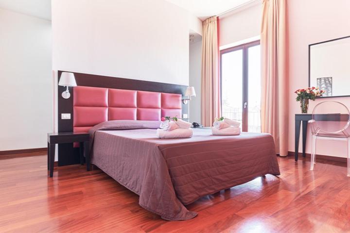 La Chicca Palace Hotel Milazzo Exteriér fotografie